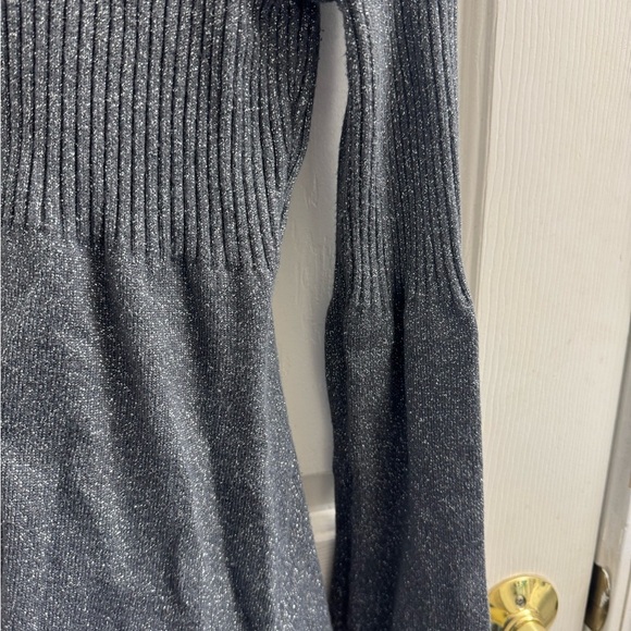 Willi Smith Gray Women's Sweater - Picture 4 of 8